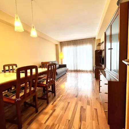 Oriol Center Apartments Apartment *